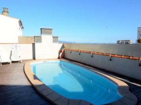 Apartment in LEscala for six people